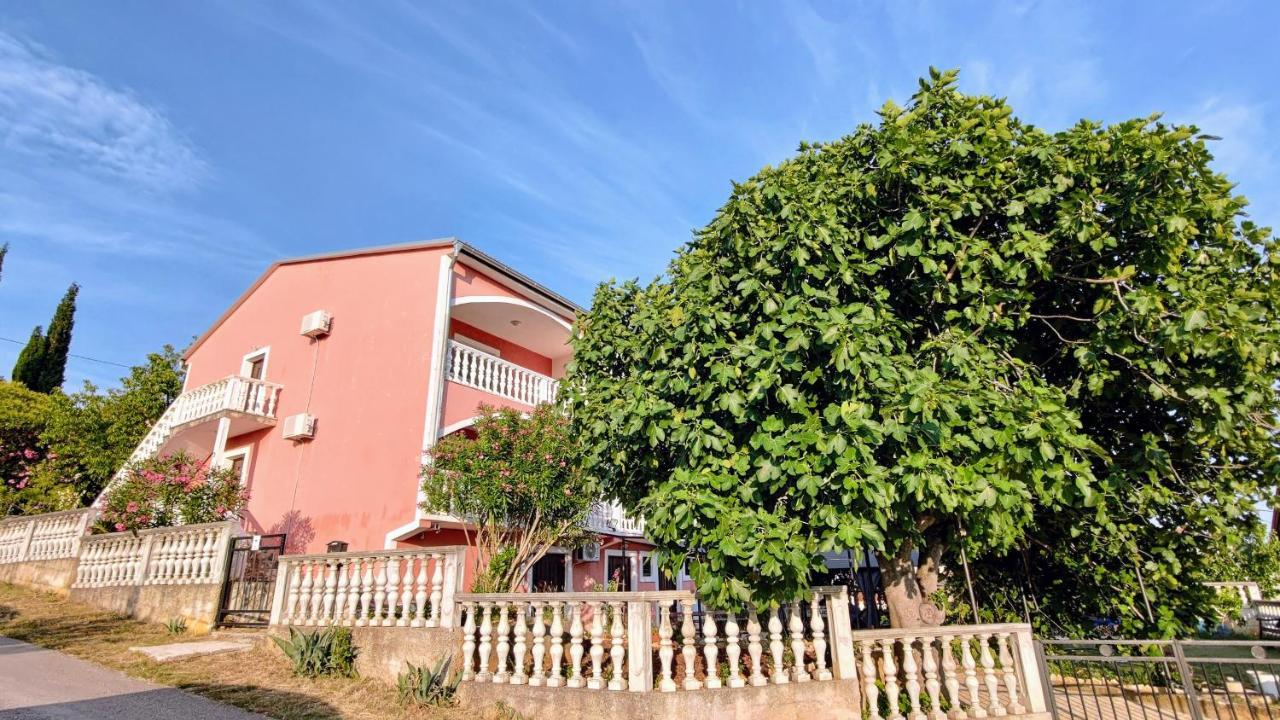 Marija Apartments Kruševo Екстериор снимка