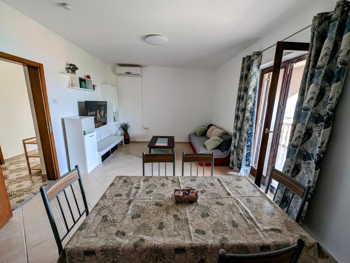 Marija Apartments Kruševo Екстериор снимка