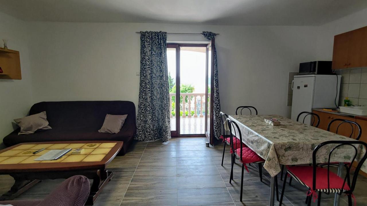 Marija Apartments Kruševo Екстериор снимка