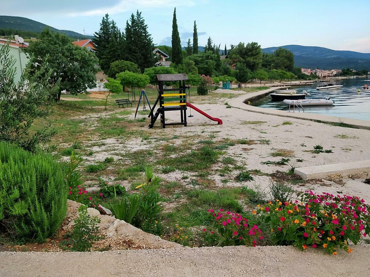 Marija Apartments Kruševo Екстериор снимка